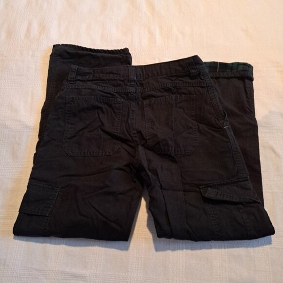 Boys cargo style plaid flannel lined pants. Brand tags removed, black - Picture 8 of 9